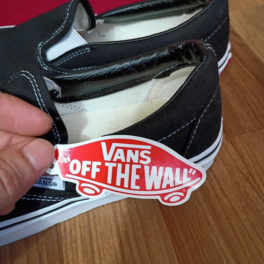 VANS Classic Slip-On lack True black Unisex Shoes men's 7 women's 8.5 - Picture 5 of 10
